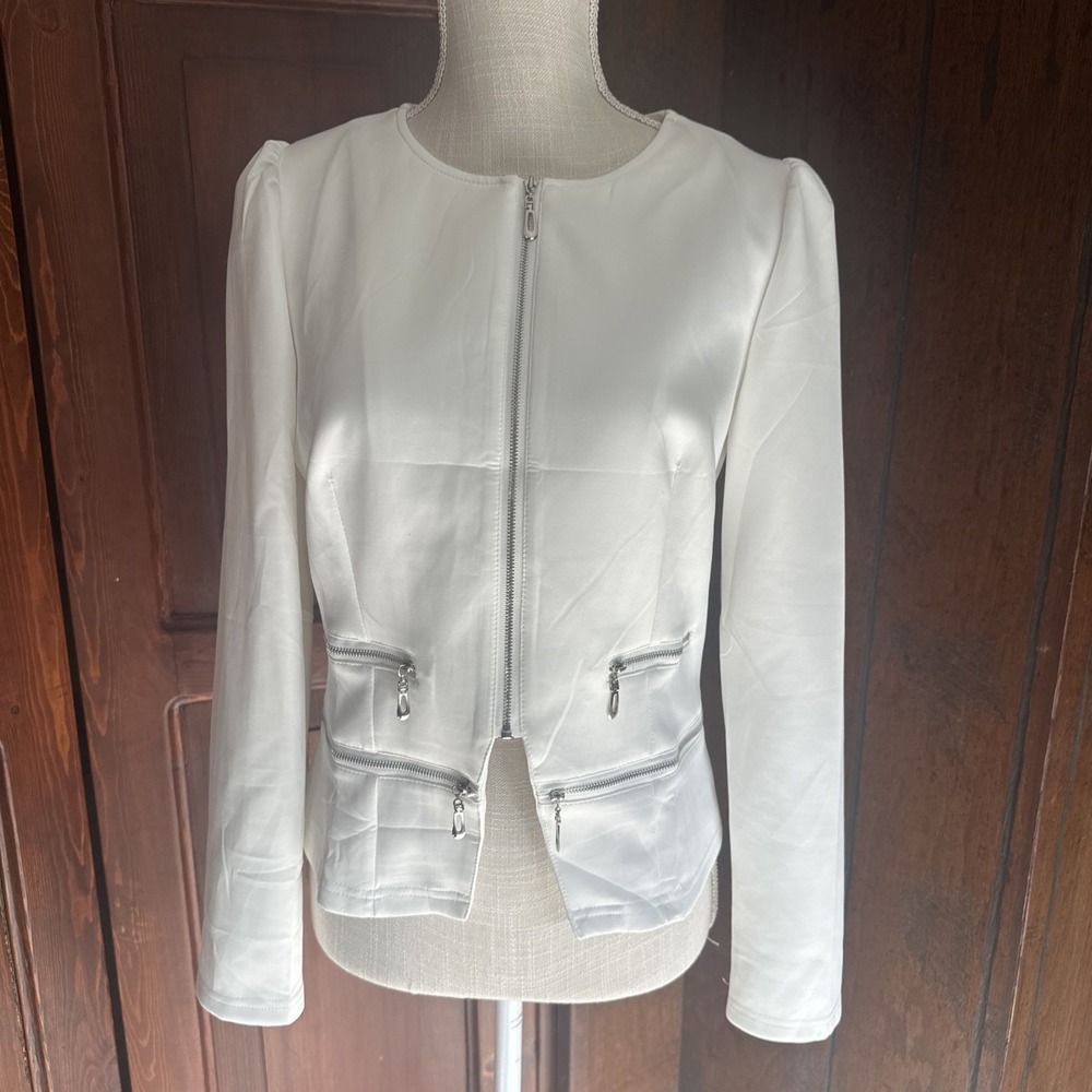 Zeagoo Women's White Zip Up Blazer Jacket Size Small Casual Business‎ EUC